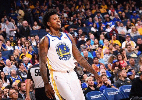 足球巴萨锋线双子星状态火热，联手贡献20球（巴萨锋线双子星火力全开，合力轰入20球）