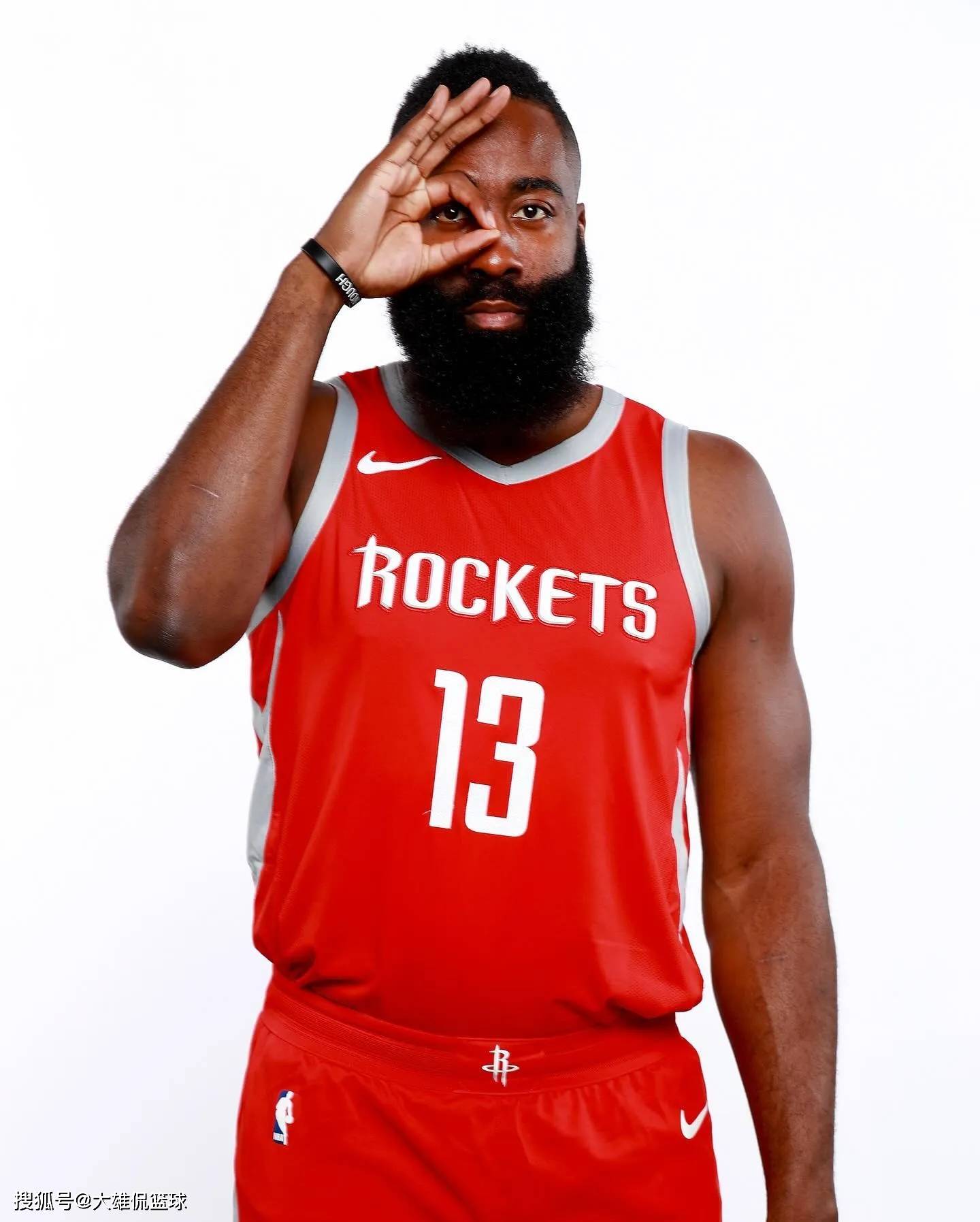 李月汝对韩旭在WNBL的表现给予了高度评价（韩旭在WNBL的表现获李月汝高度称赞）