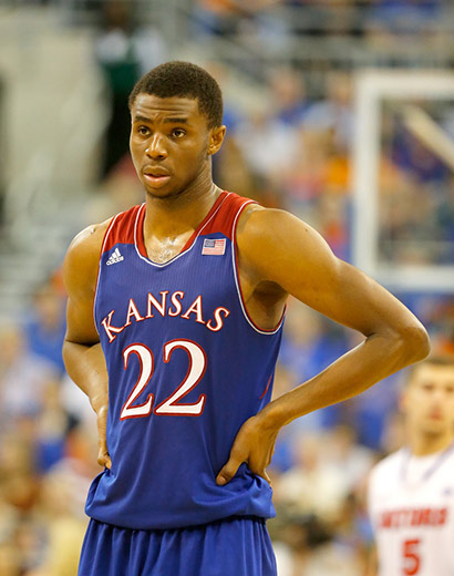 马德兴：U18国足11月将与吉尔吉斯斯坦U18进行两场内部热身赛（马德兴：国青U18队11月将与吉尔吉斯斯坦U18进行两场封闭热身赛）