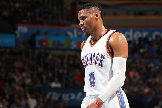 真大腿！克里斯28分钟高效轰下29分，带队惊险获胜（绝对核心！克里斯28分钟砍下29分，率队险胜）