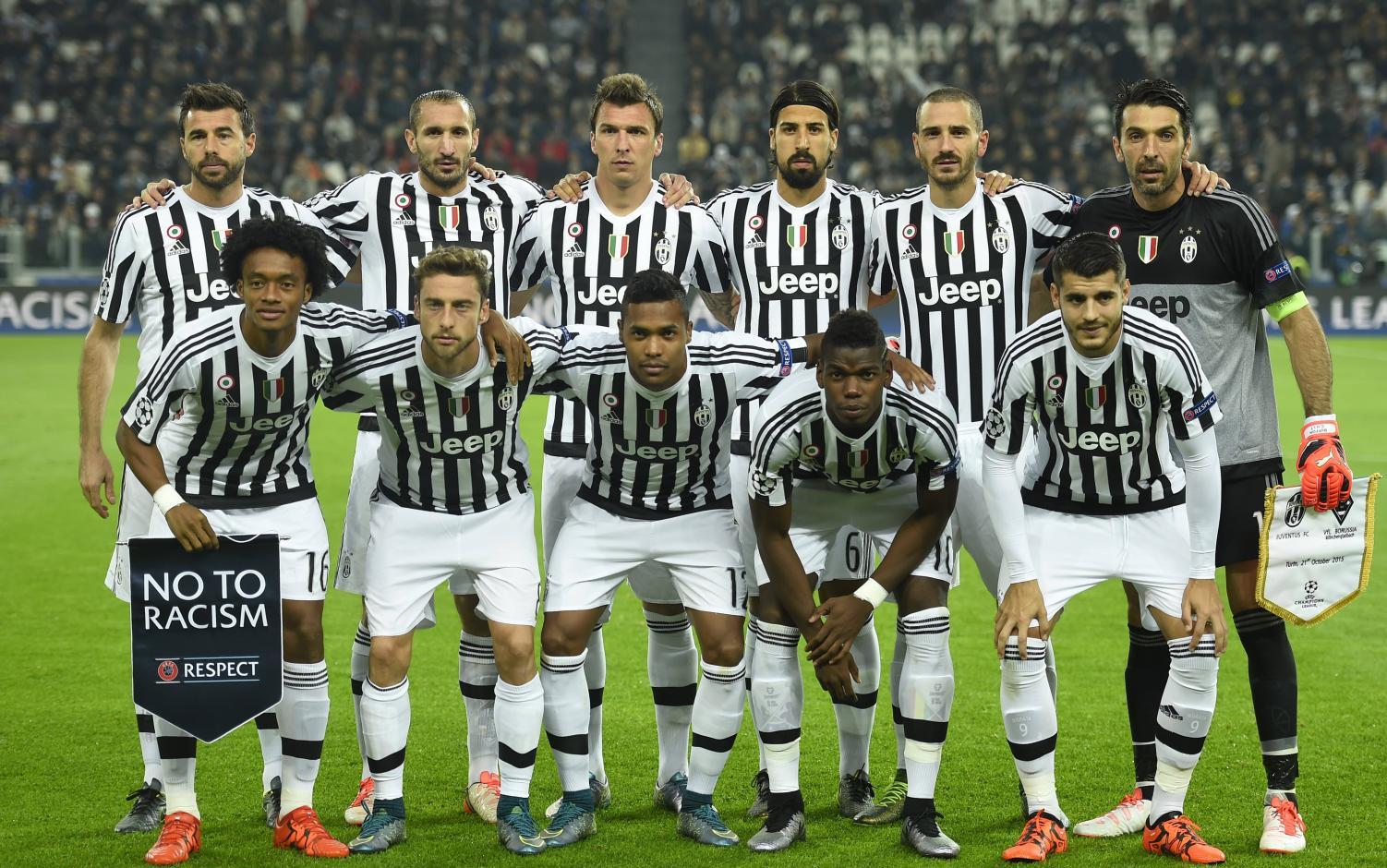 CBA揭幕战半场：布朗&塔克合砍25分，广厦51-41山西（CBA揭幕战半场战报：广厦51-41领先山西，布朗与塔克合砍25分）